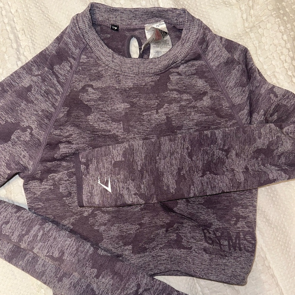 PURPLE CAMO GYMSHARK